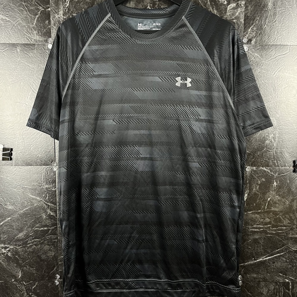 Under Armour Men's Grey HeatGear Running Train Shirt Large
